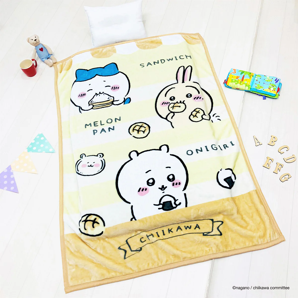 ちいかわ ジュニアサイズ毛布(おにぎりとパン) - Image 2