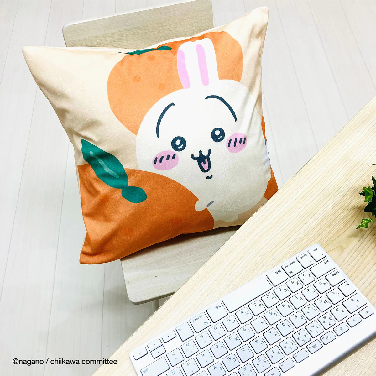 ちいかわ クッションカバー(うさぎ みかん) - Image 7