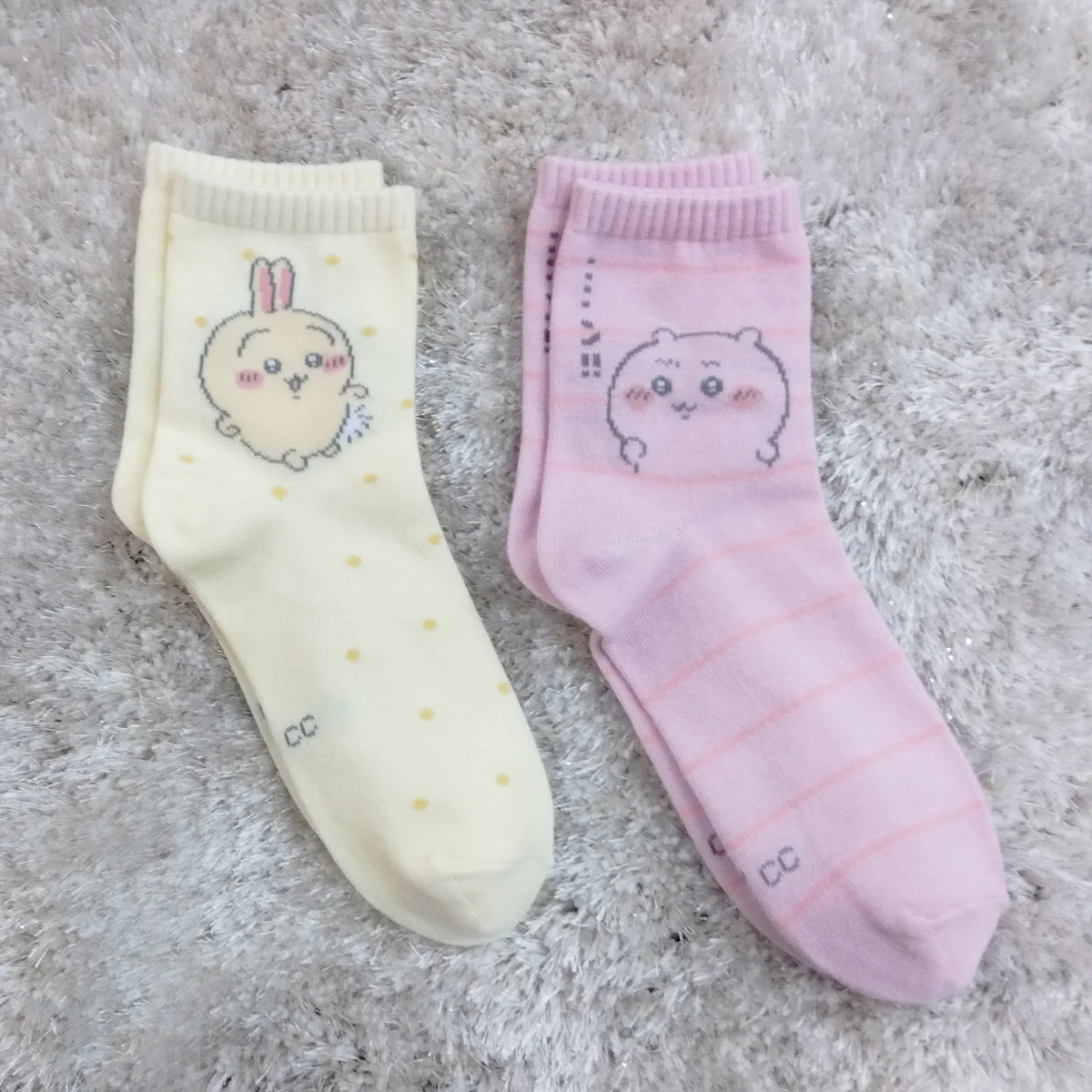ちいかわ クルーソックス（ちいかわ決意 ピンク） - Image 3