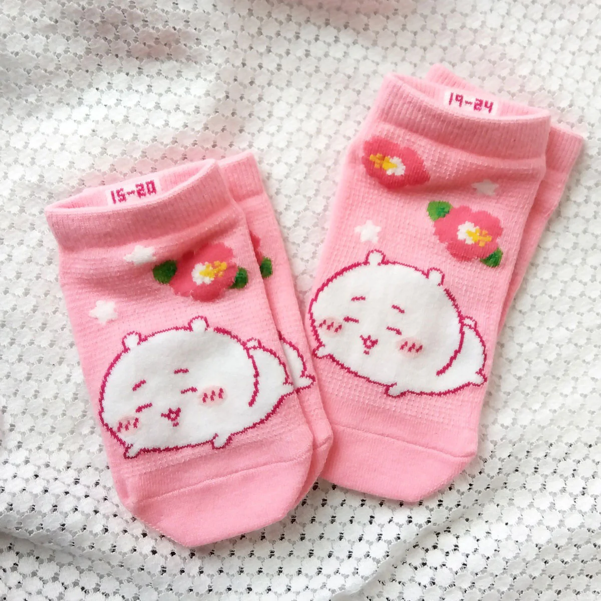 ちいかわ メッシュスニーカー丈ソックス(ちいかわ・アロハ) - Image 2