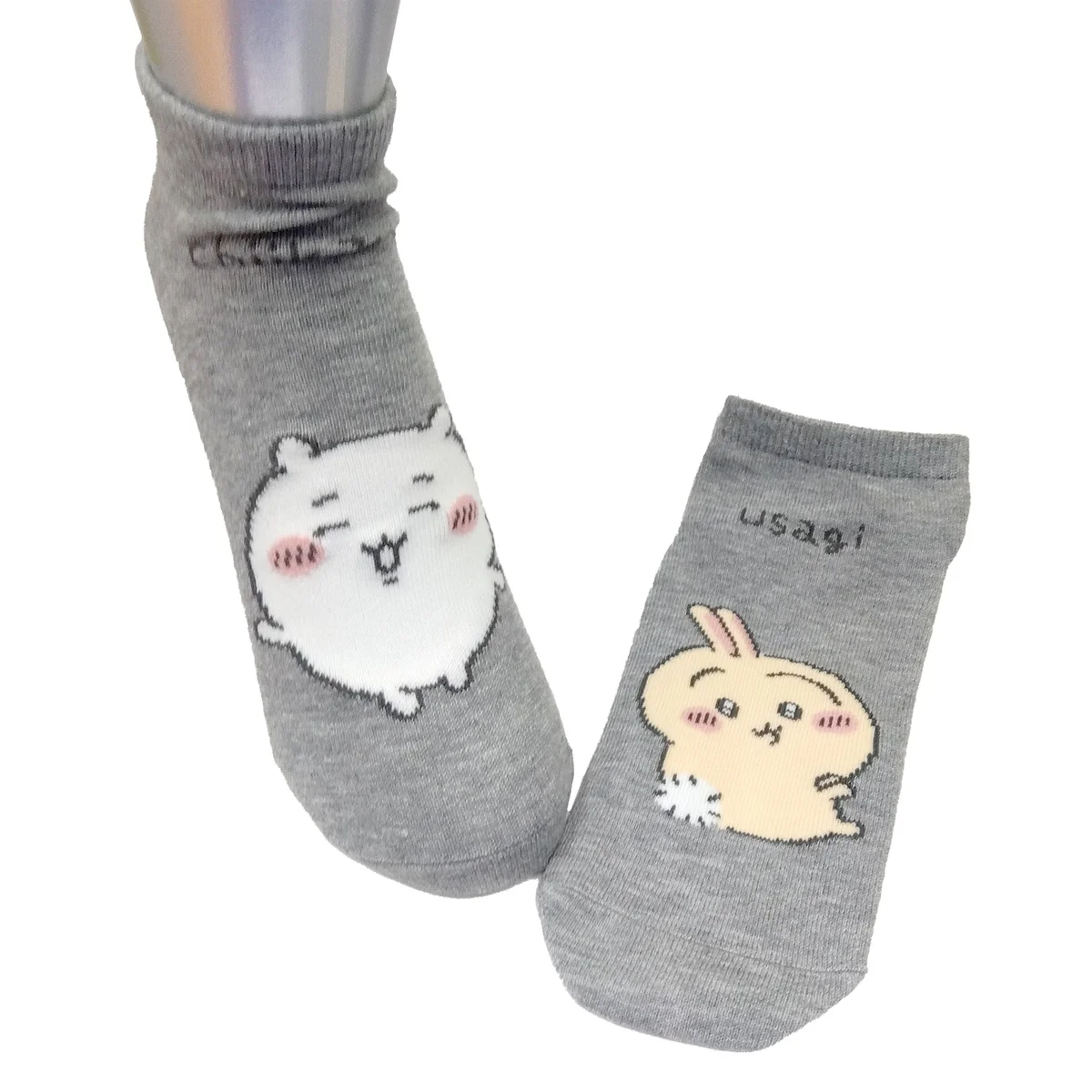 ちいかわ スニーカー丈ソックス(ちいかわうさぎ左右)メンズ用 - Image 4