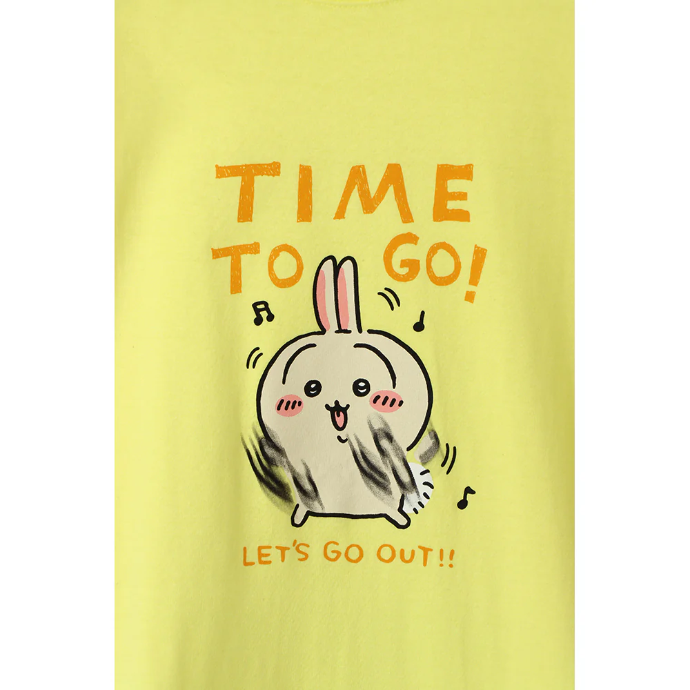 ちいかわ お出かけ楽しみ!な Tシャツ おでかけうさぎ ライトイエロー - Image 2