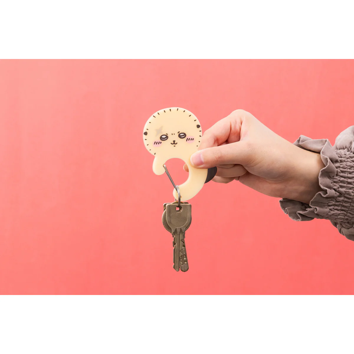 ちいかわ ダイカットアクリルカラビナ(モモンガ) - Image 5