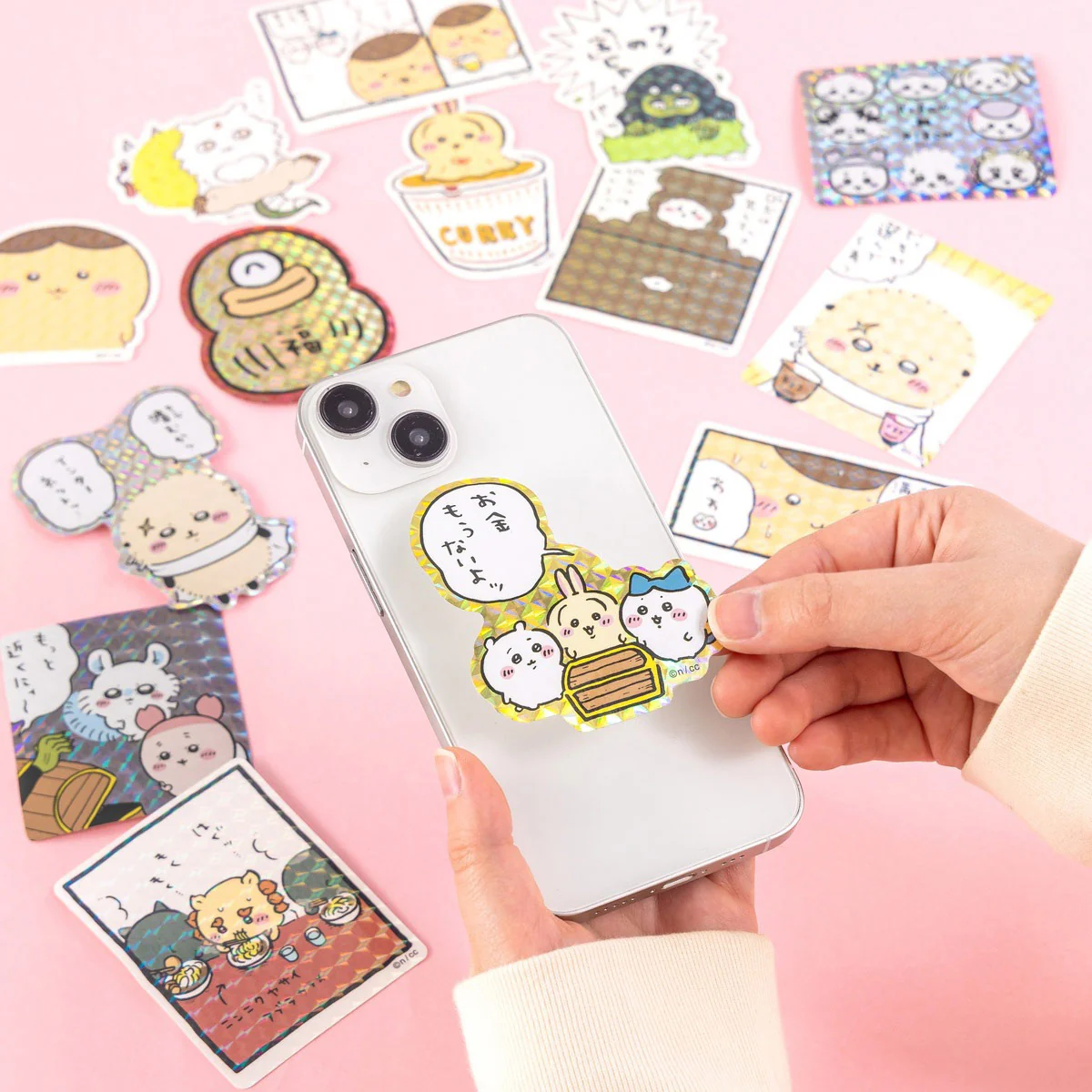 ちいかわ スマホに貼れるサイズのホログラムステッカー(ハチワレくりまんじゅう) - Image 3