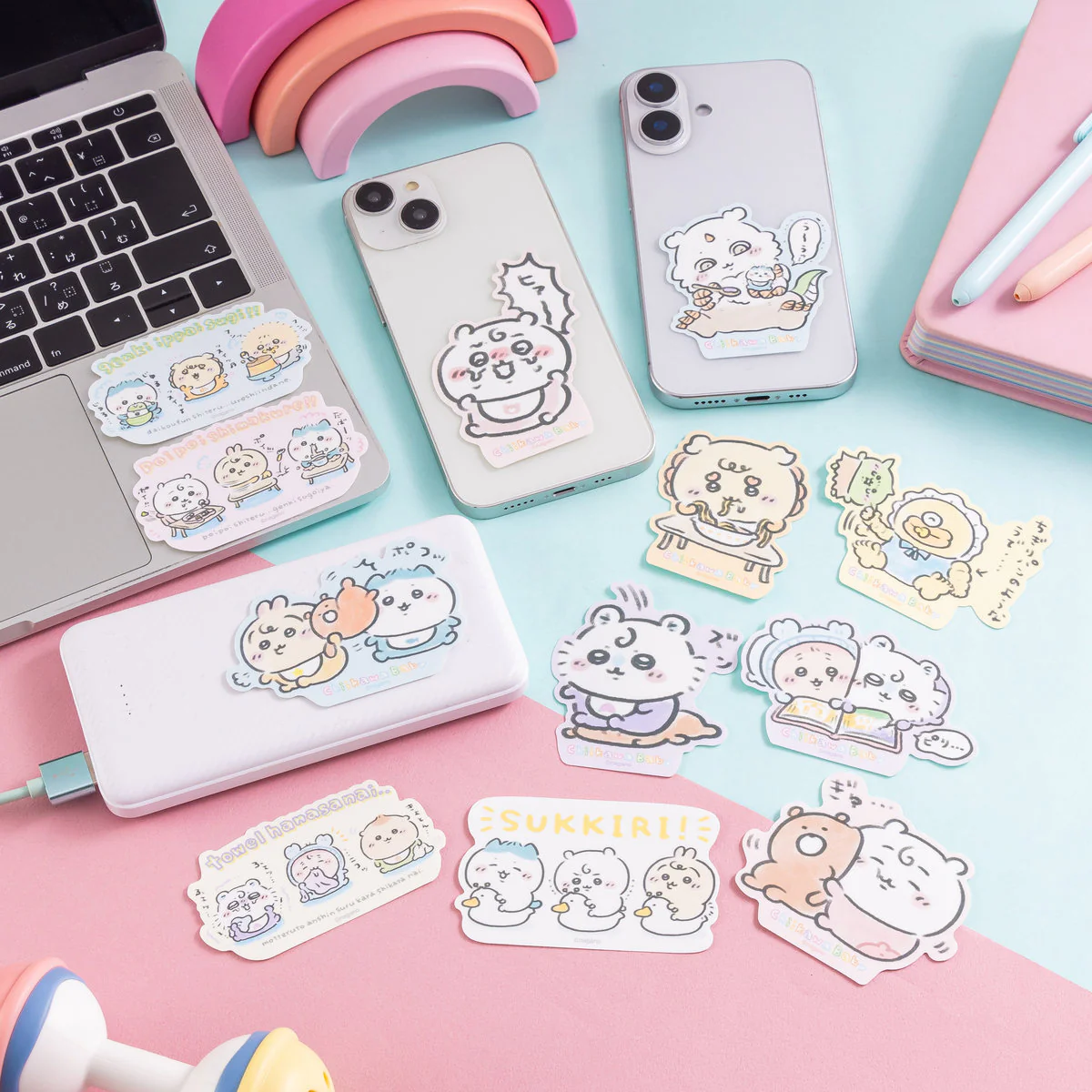 ちいかわ Chiikawa Baby スマホに貼れるサイズのステッカー（ちいかわ ぎゅ・・・） - Image 2