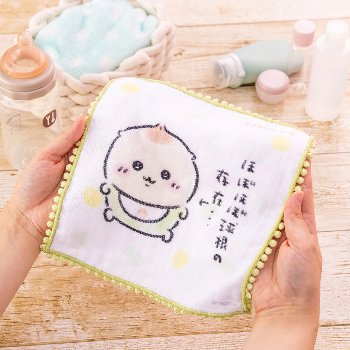 ちいかわ Chiikawa Baby ぽんぽんレース付きガーゼハンドタオル（ほぼほぼ球根の存在・・・） - Image 3