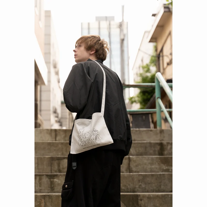 ちいかわ キャンバス サコッシュ 集合(ナチュラル) - Image 7