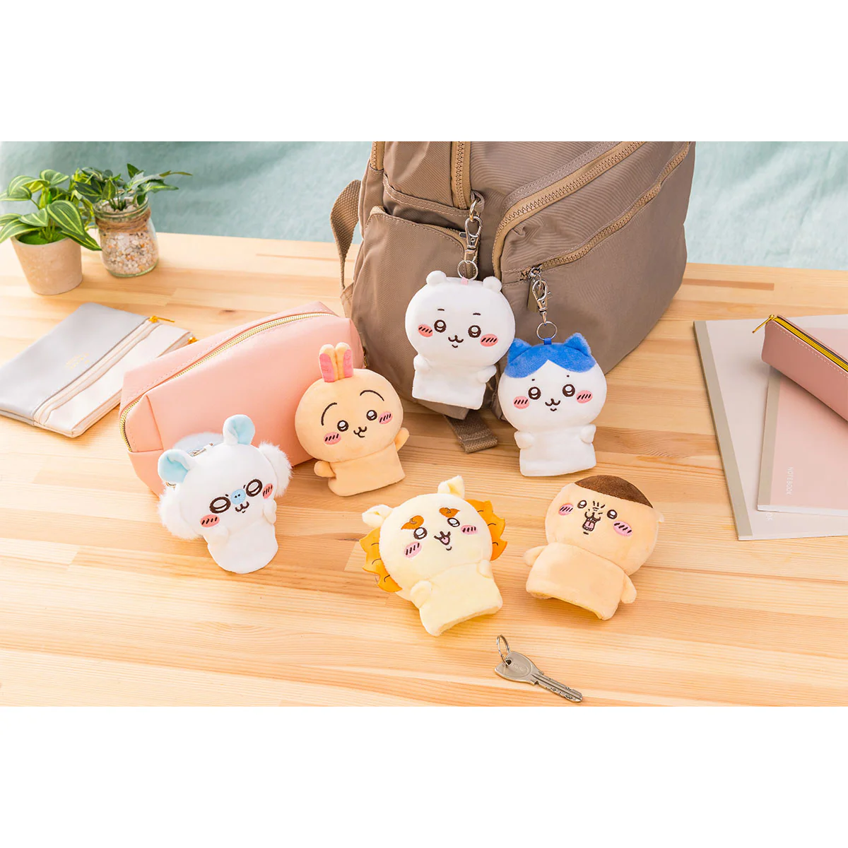 ちいかわ ぬいぐるみキーカバー(うさぎ) - Image 2