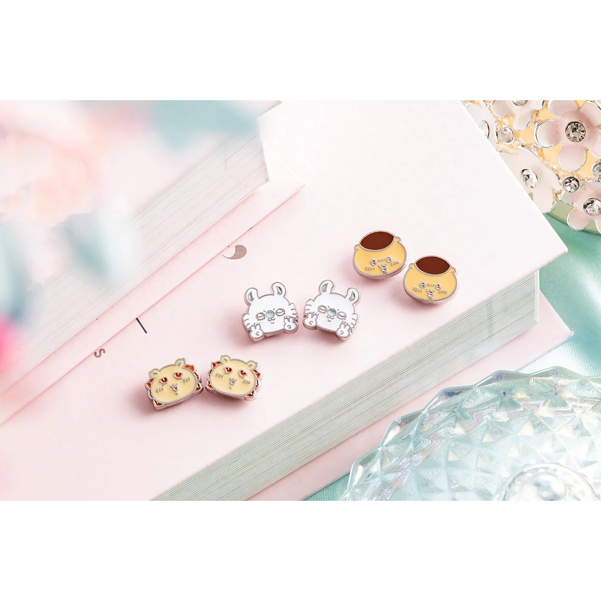 ちいかわ マグネットピアス 3種セット（モモンガ・シーサー・くりまんじゅう） - Image 2