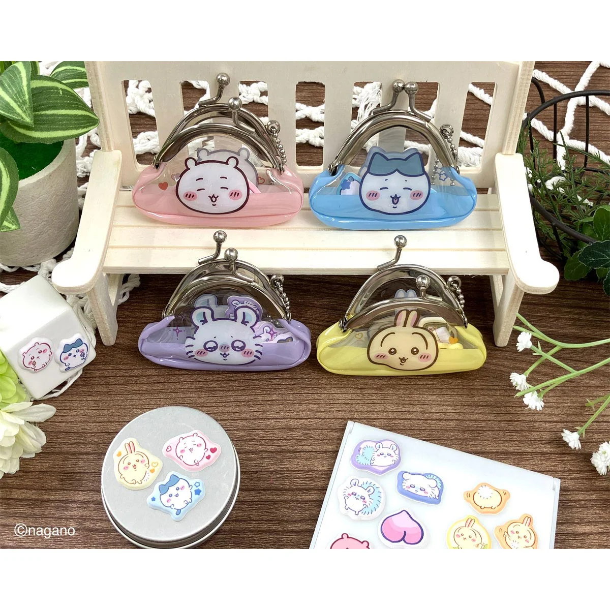 ちいかわ プチパース付きフレークシール（うさぎ） - Image 3